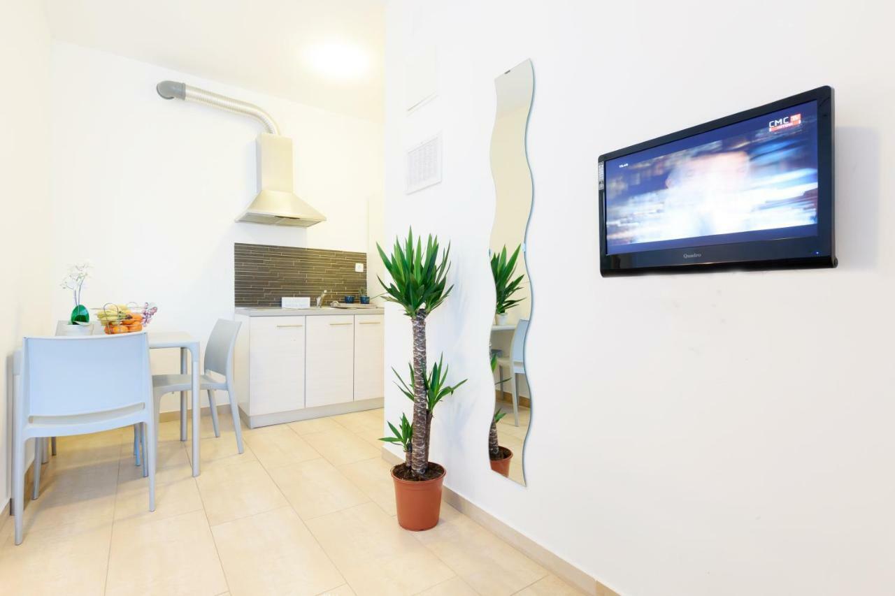 Very Special Apartments Pakostane Ngoại thất bức ảnh