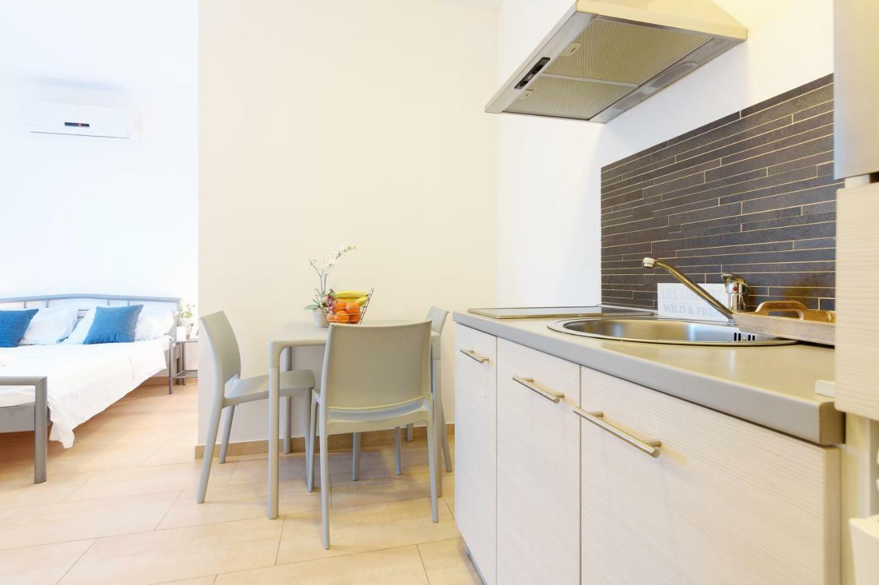 Very Special Apartments Pakostane Ngoại thất bức ảnh