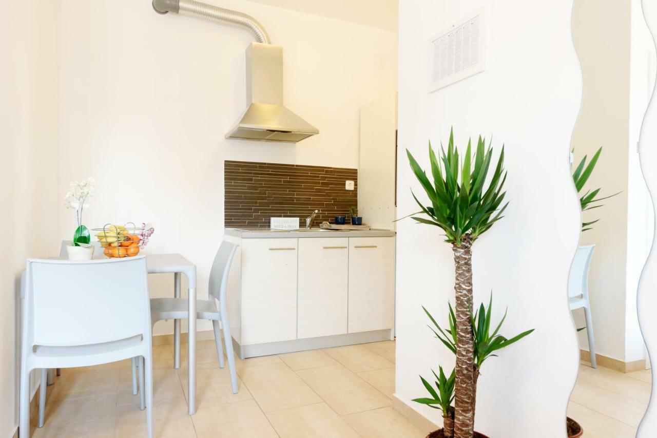 Very Special Apartments Pakostane Ngoại thất bức ảnh