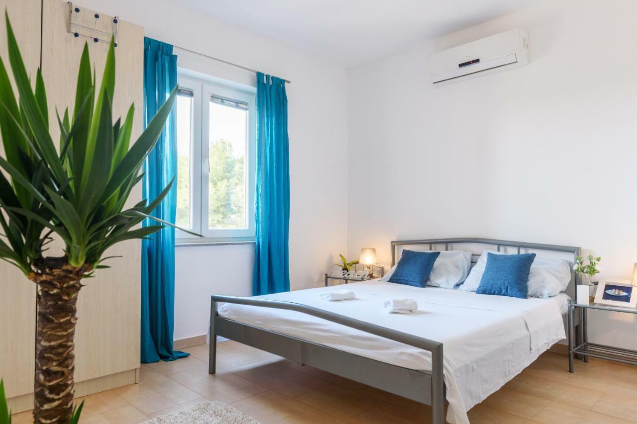 Very Special Apartments Pakostane Ngoại thất bức ảnh