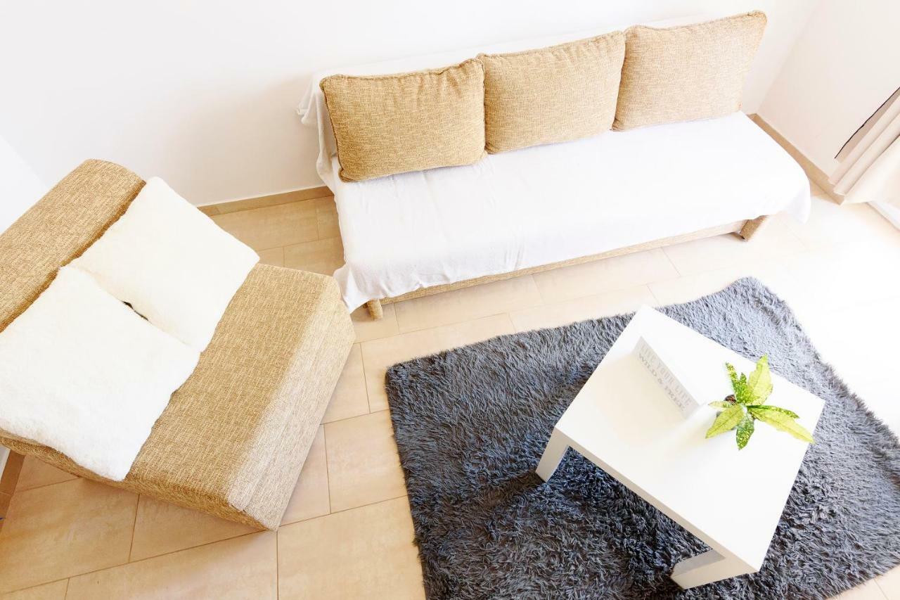 Very Special Apartments Pakostane Phòng bức ảnh